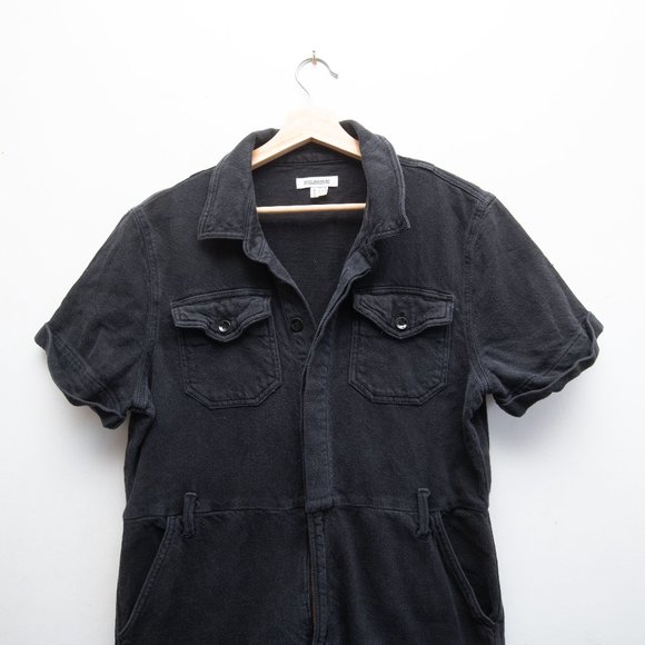 Good American Short Sleeves Loose Short Sleeves Utility Jumpsuit - Picture 3 of 9